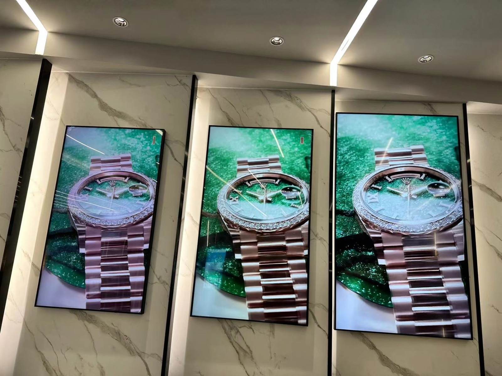 4k bezel sempit dinding dalaman dipasang papan tanda digital 1000nits