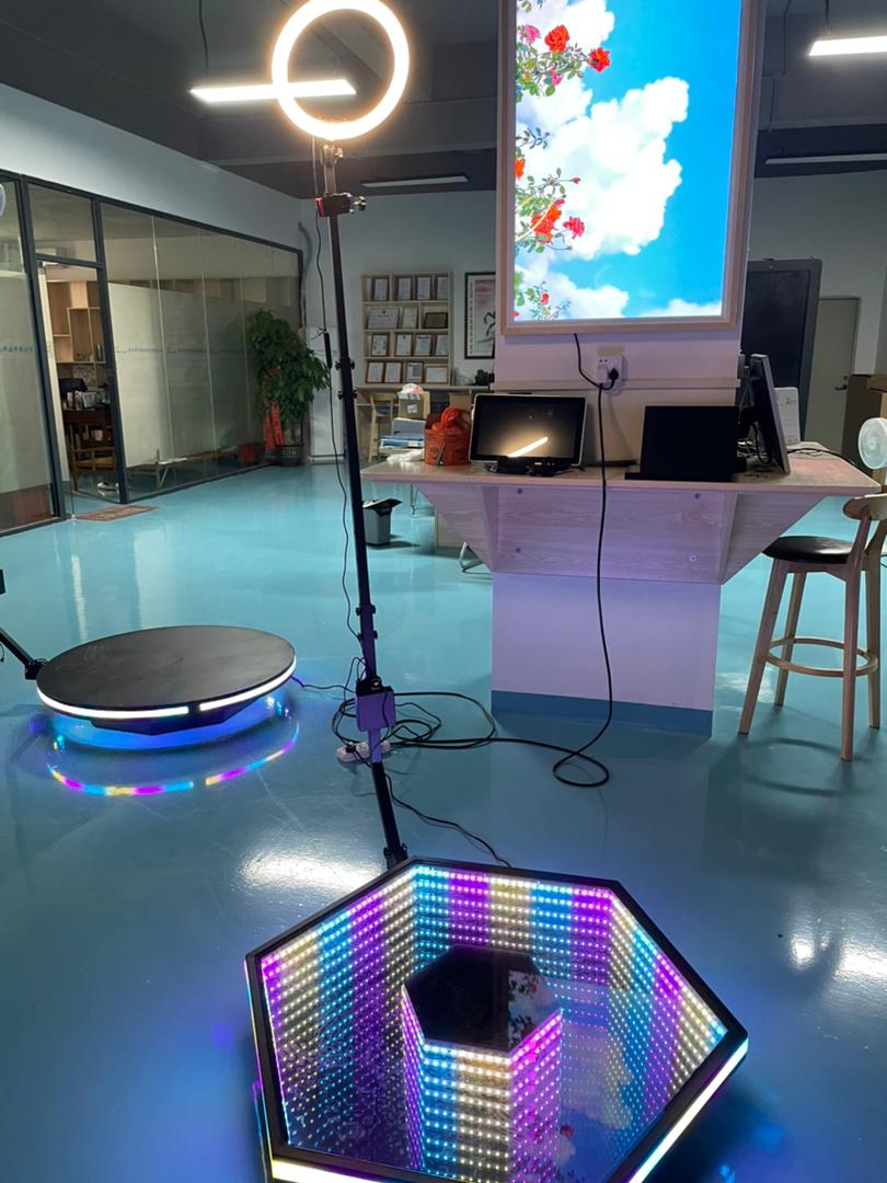 Berputar paparan holografik 3d automatik 360 darjah gambar gambar selfie